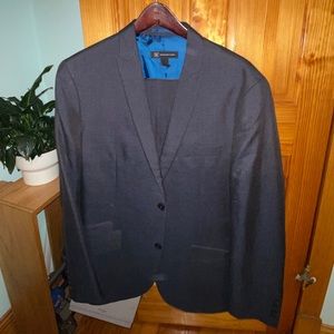 Men’s Suit (Jacket + Dress Pants)